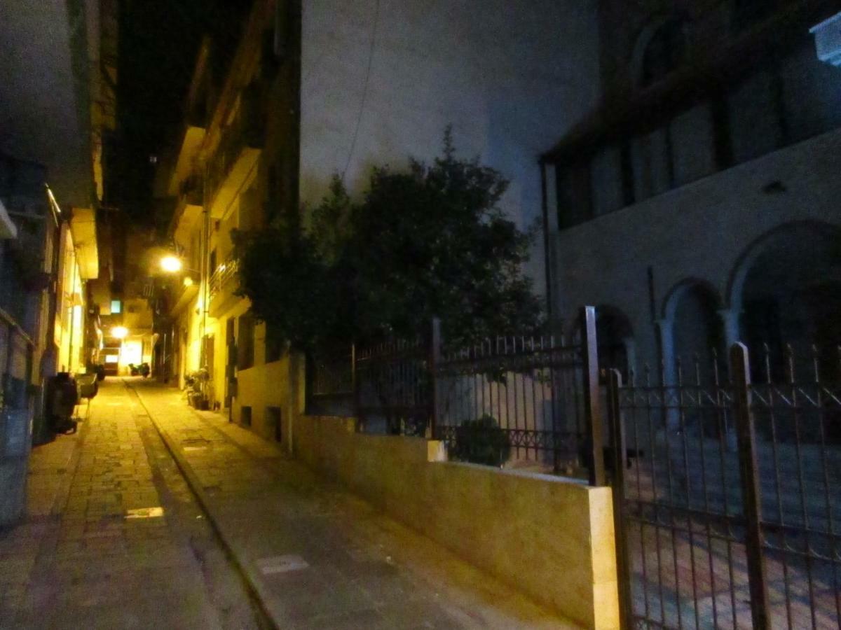 Cosy Penthouse -Up To 6 Guests- In The City Centre! Thessaloniki Exterior photo